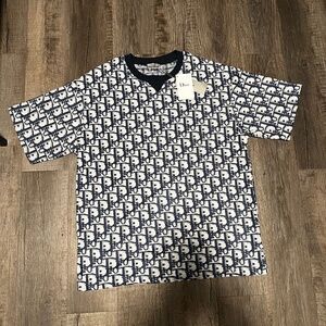 Dior T-Shirt